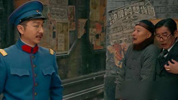 掌心策略 《戏台》票房破2亿，演技评分出炉，陈佩斯仅排第2，第1名没争议